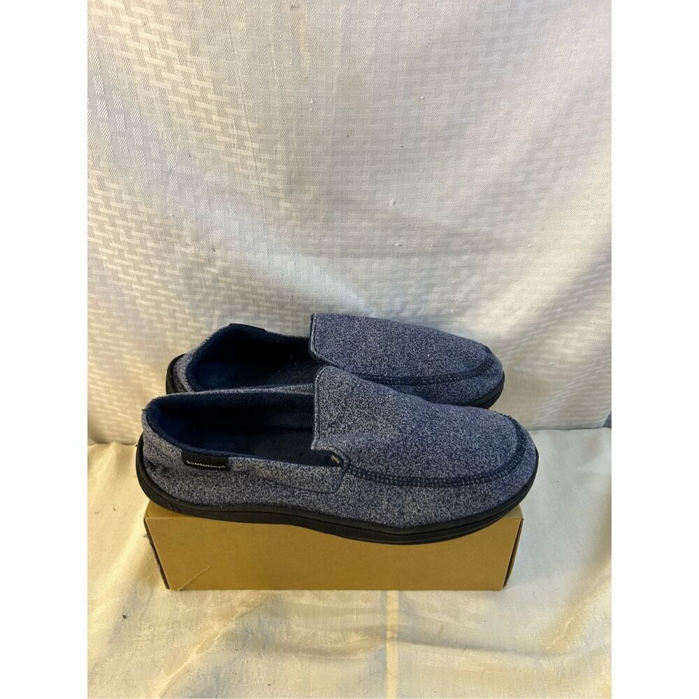 Isotoner's‎ Men’s blue slippers 9.5-10.5 shoes
